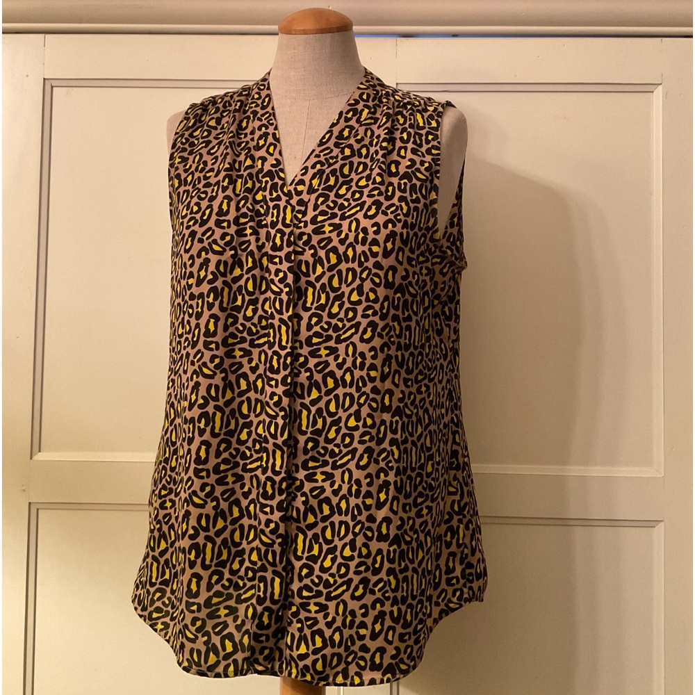 Banana Republic Sleeveless Blouse